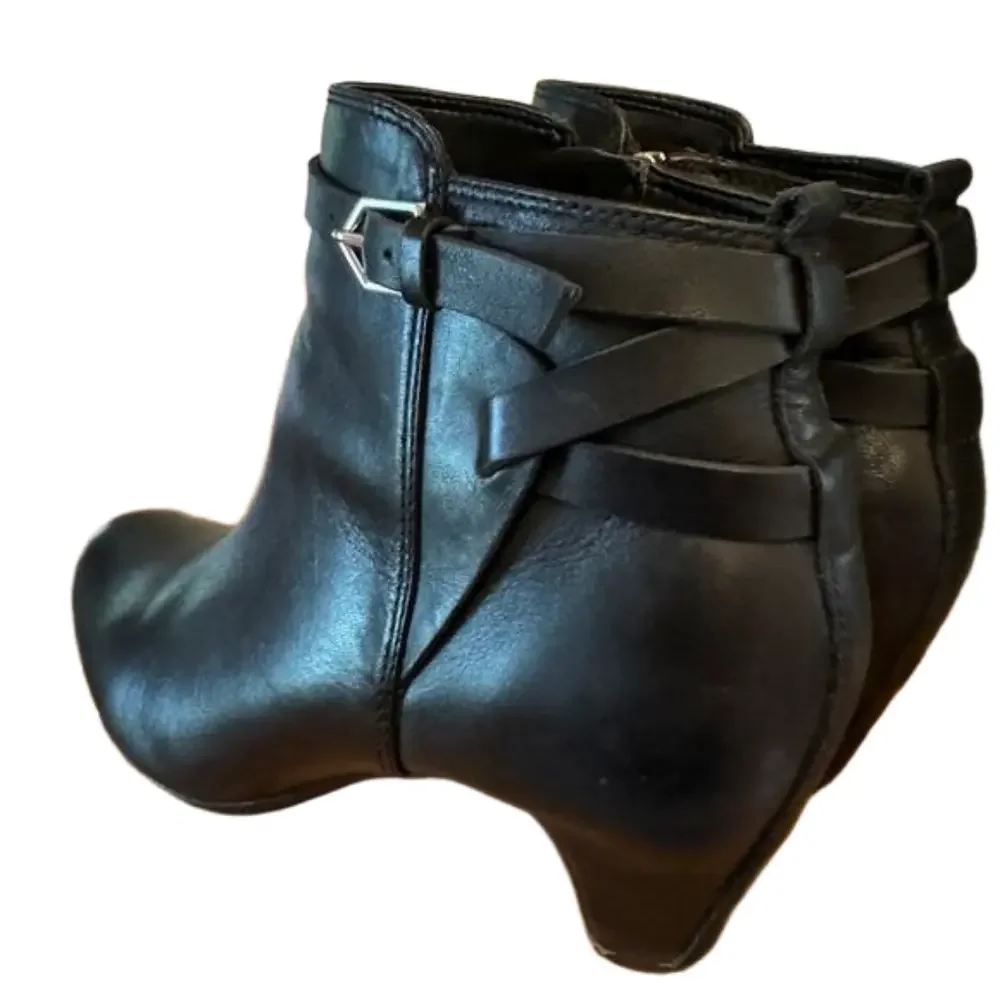 SAM EDELMAN Maddox Women's Black Leather Boot 6M